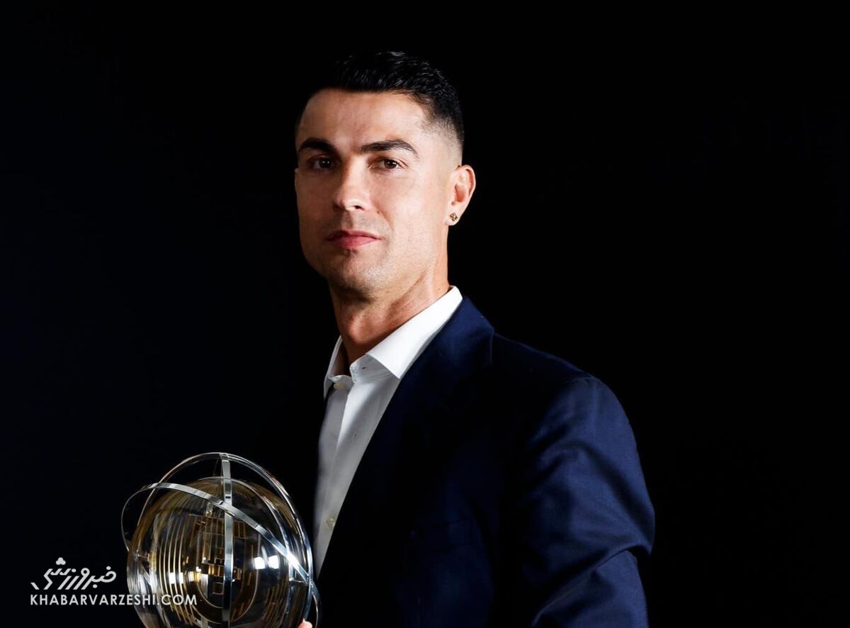 رونالدو: من جذابتر از دیوید بکام هستم؛ او فقط صورت زیبا دارد/ بعد از ۳۰ سالگی افت نکردم؛ گلهای بیشتری زدم رونالدو: من جذابتر از دیوید بکام هستم؛ او فقط صورت زیبا دارد/ بعد از ۳۰ سالگی افت نکردم؛ گلهای بیشتری زدم