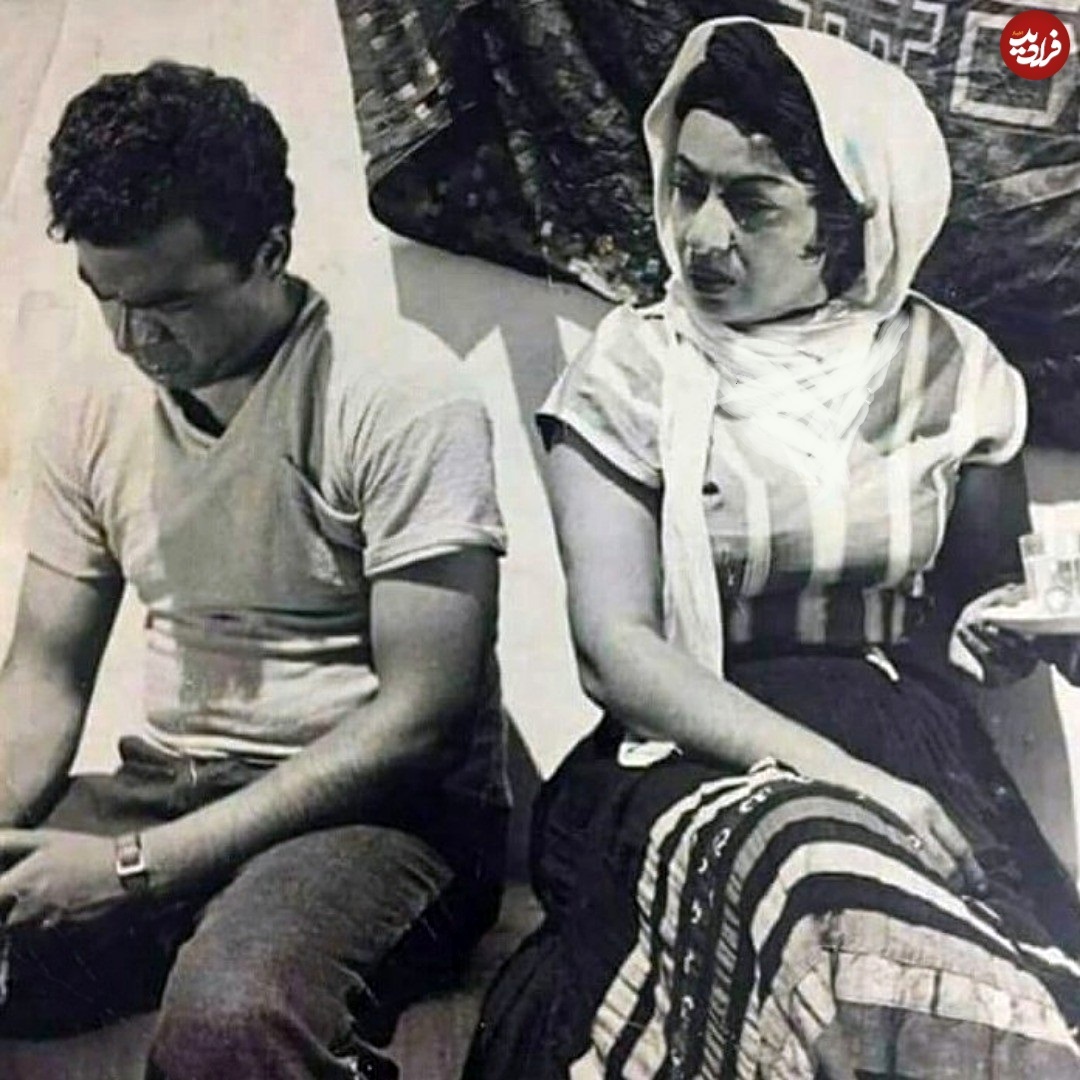 ناصر ملک مطیعی در کنار دلکش