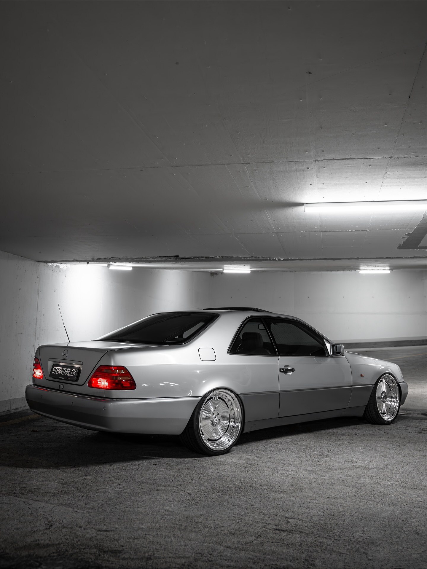 تصاویری از مرسدس بنز S600 کوپه مجهز به موتور V12