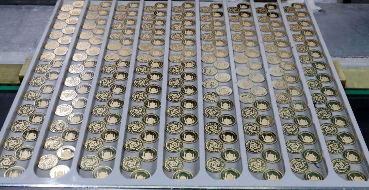 اختلاف قیمت سکه اختلاف قیمت سکه