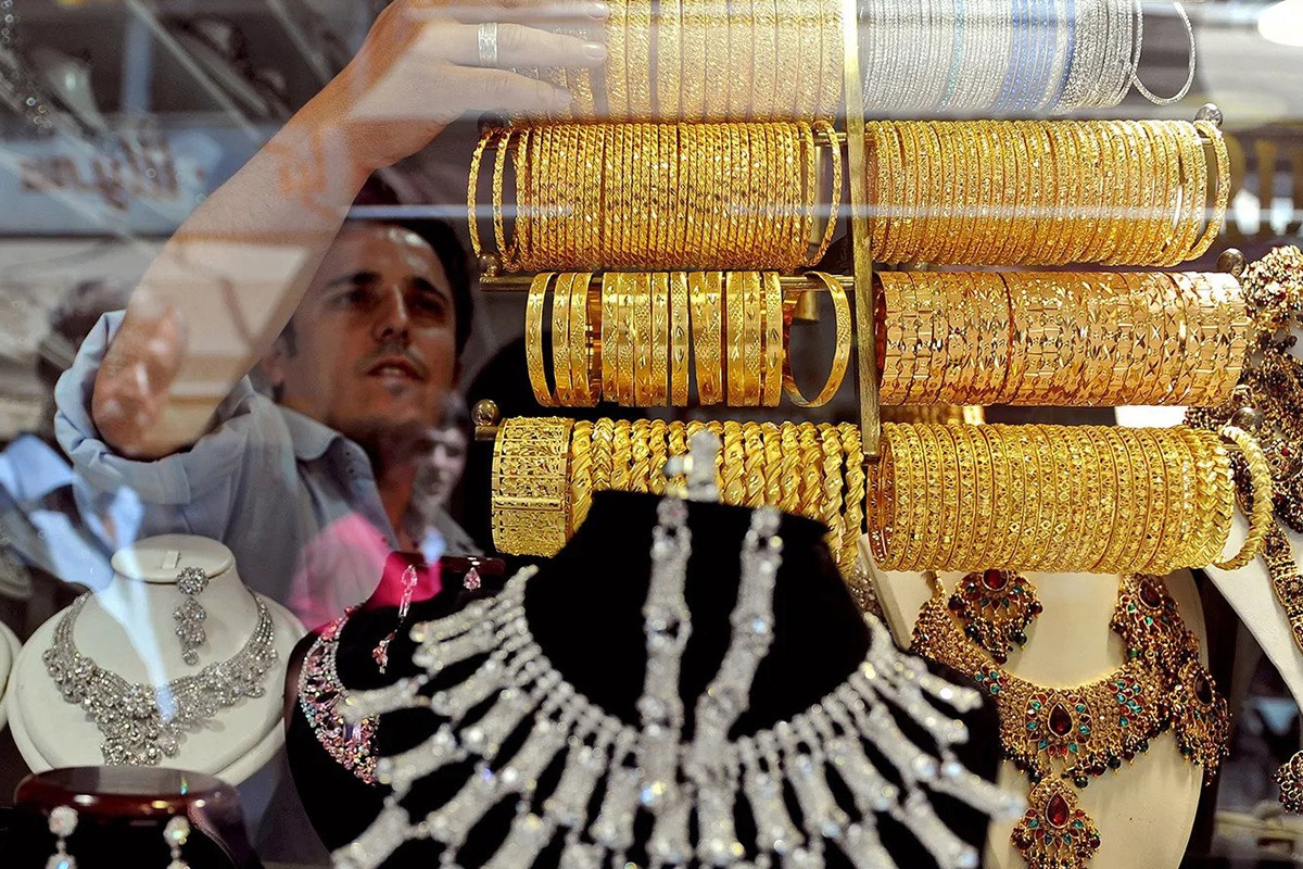 کاهش قیمت طلا ۲۴ آبان کاهش قیمت طلا ۲۴ آبان