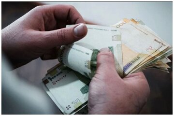 خبر مهم رییس سازمان اداری و استخدامی درباره فوق‌العاده خاص کارمندان/ شکل پرداخت حقوق به کارکنان دولت چه تغییری می‌کند؟