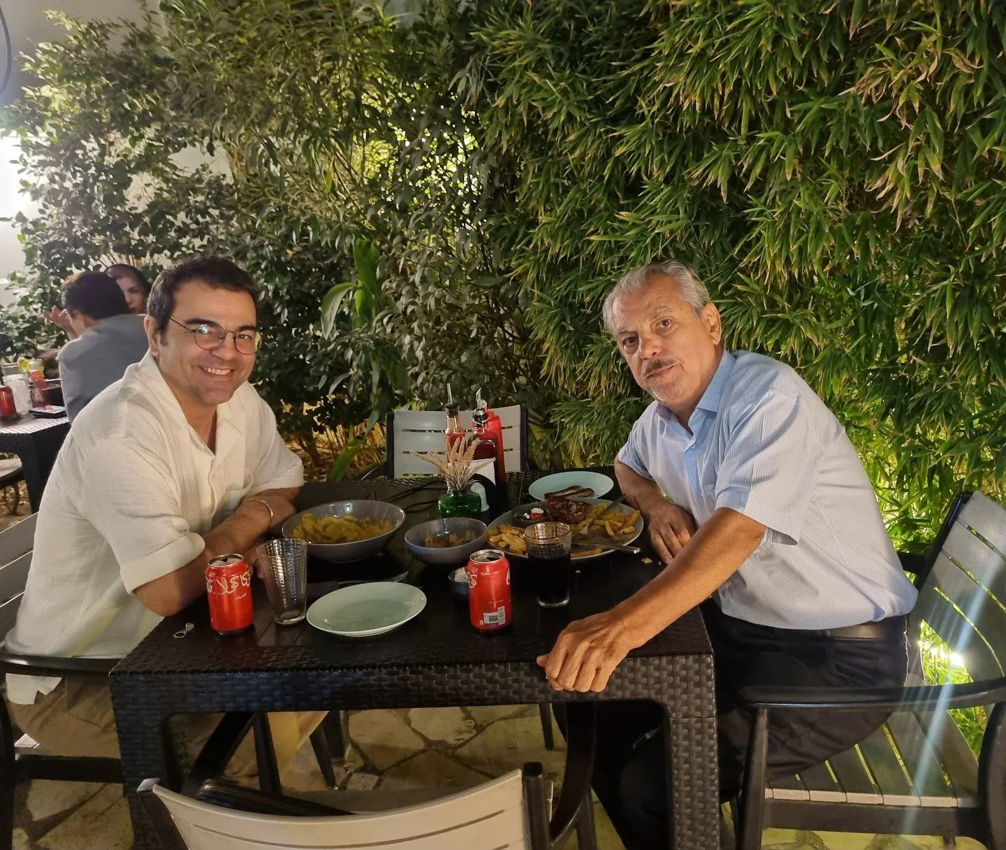 بازیگر اجل معلق با پدرش