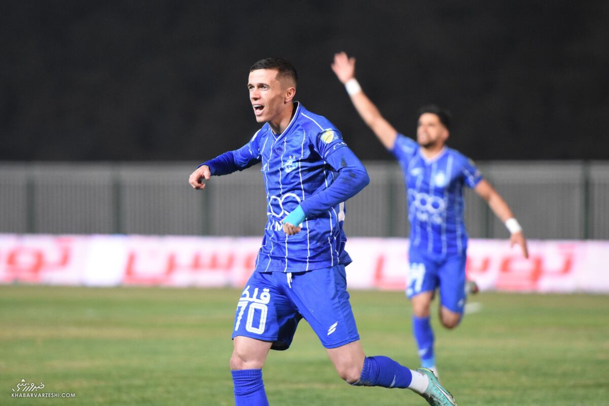 فریم به فریم با حرکات عجیب یاسر آسانی/ گریه جنجالی مهاجم استقلال +عکس