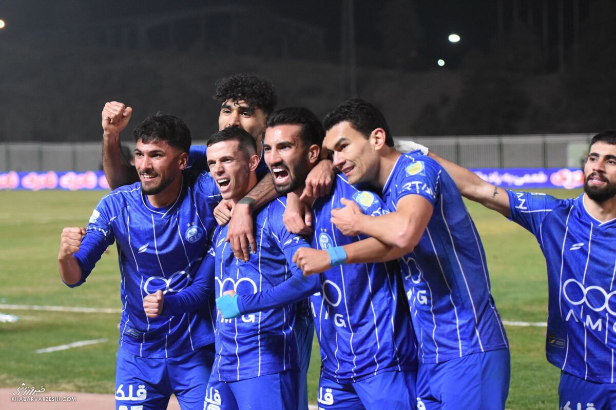 فریم به فریم با حرکات عجیب یاسر آسانی/ گریه جنجالی مهاجم استقلال +عکس