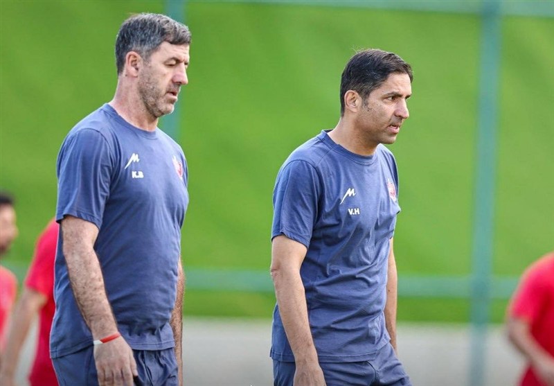 کریم باقری: محرومیت تماشاگران چیزی را درست نمیکند؛ پرسپولیس مسلماً ضعفهایی دارد کریم باقری: محرومیت تماشاگران چیزی را درست نمیکند؛ پرسپولیس مسلماً ضعفهایی دارد