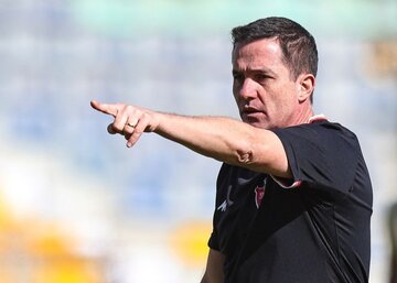 اوسمار این بازیکن پرسپولیس را نمیخواهد! اوسمار این بازیکن پرسپولیس را نمیخواهد!