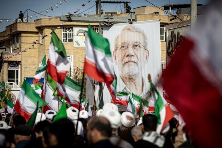 دعوت از دانشگاهیان برای شرکت در مراسم اربعین دکتر علی لاریجانی دعوت از دانشگاهیان برای شرکت در مراسم اربعین دکتر علی لاریجانی