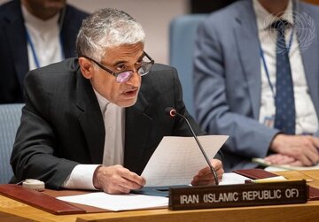 واکنش تند ایران به تهیه پیش نویس قطعنامه درباره تنگه هرمز از سوی امریکا و بحرین واکنش تند ایران به تهیه پیش نویس قطعنامه درباره تنگه هرمز از سوی امریکا و بحرین