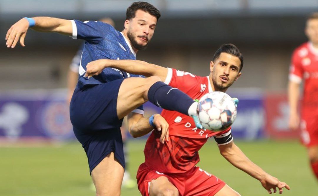 پیشنهاد 100 میلیاردی علیپور به پرسپولیس! پیشنهاد 100 میلیاردی علیپور به پرسپولیس!