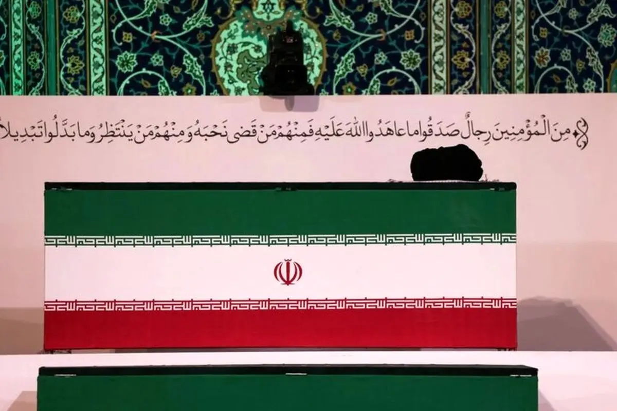 پست جدید رسانه رهبر انقلاب با مضمون «آن مشتِ گره کرده...» پست جدید رسانه رهبر انقلاب با مضمون «آن مشتِ گره کرده...»