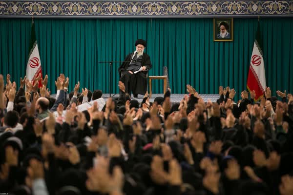 ادعای جنجالی استاد سوئدی درباره ترور رهبر انقلاب