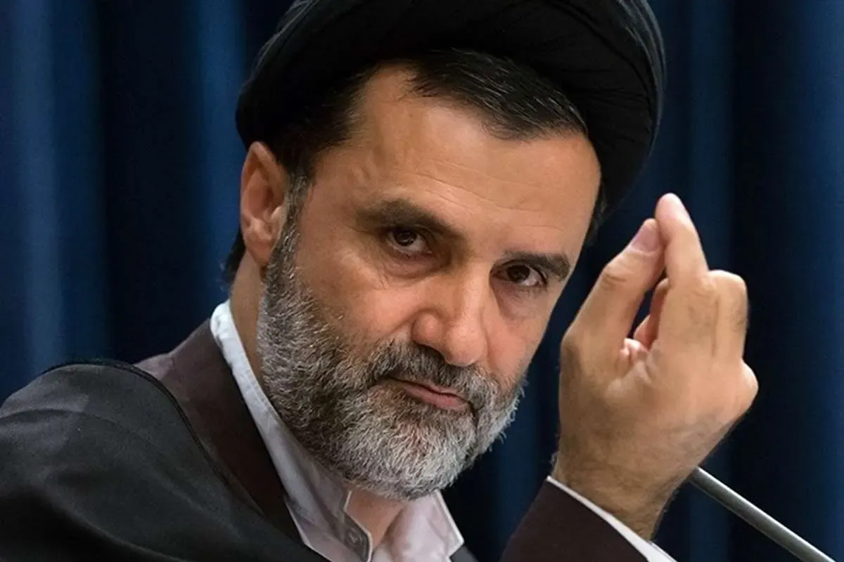 ناراحتی سایت نزدیک به جلیلی از حذف نبویان از کمیسیون امنیت ملی