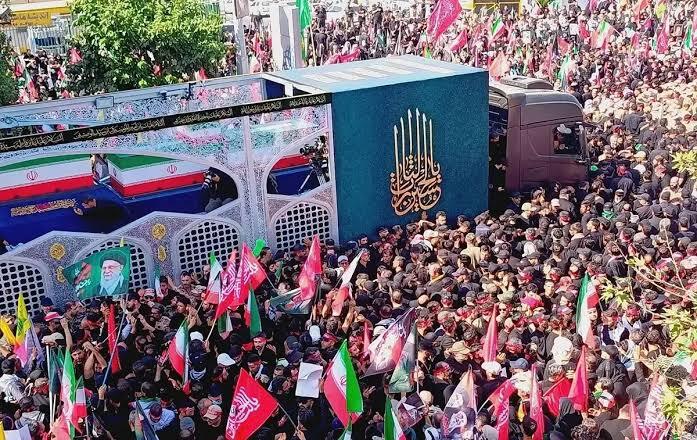 آمریکا راه مذاکره را نبسته، چون چاره‌ای جز این ندارد!