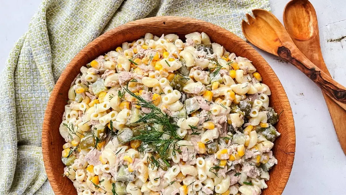 طرز-تهیه-سالاد-ماکارونی-با-تن-ماهی