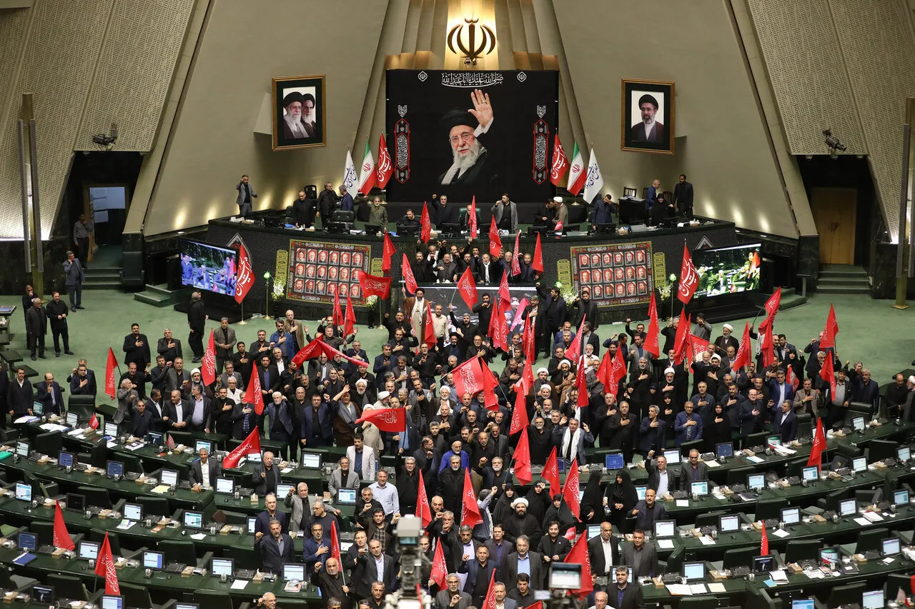 نشست علنی مجلس شورای اسلامی برگزار شد