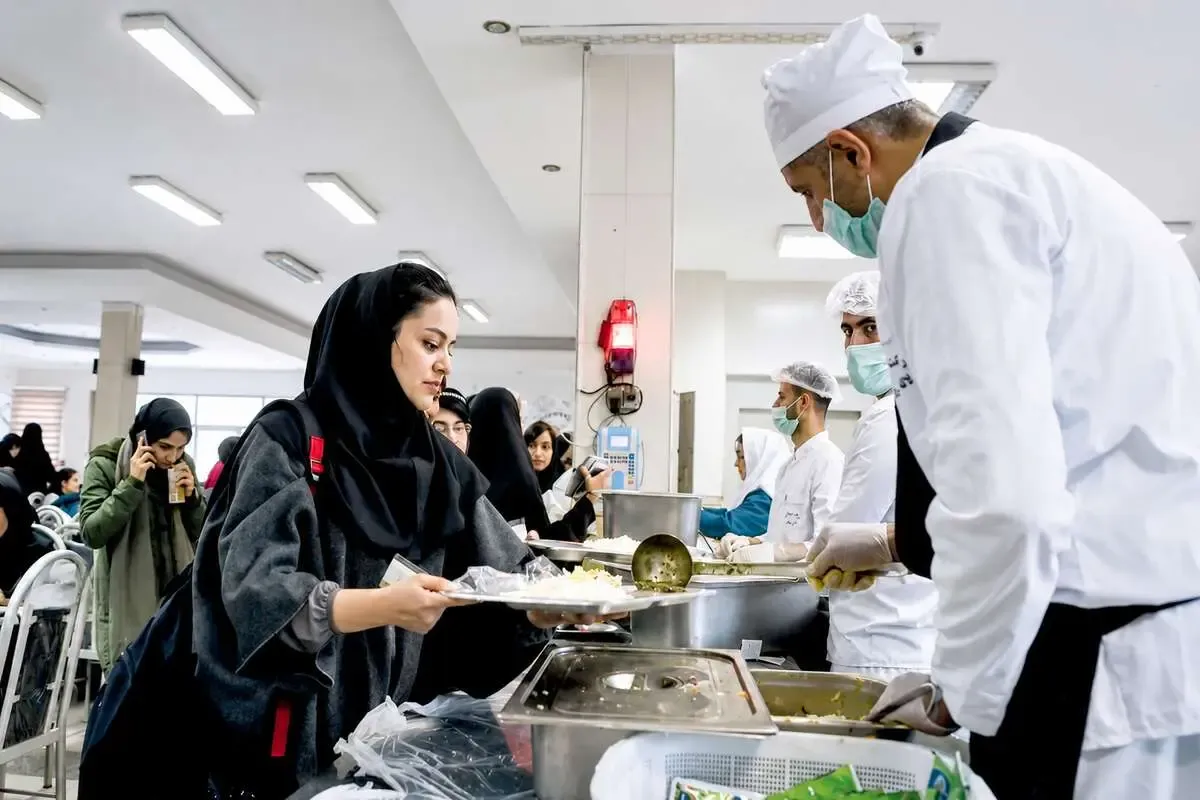 سلف+دانشجویی