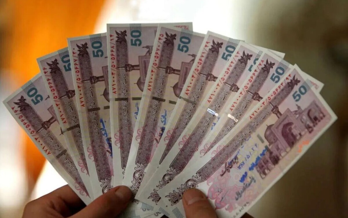 اختصاص هدایای مناسبتی کارمندان شهرداری / هدیه تولد ۵ میلیون تومان شد اختصاص هدایای مناسبتی کارمندان شهرداری / هدیه تولد ۵ میلیون تومان شد