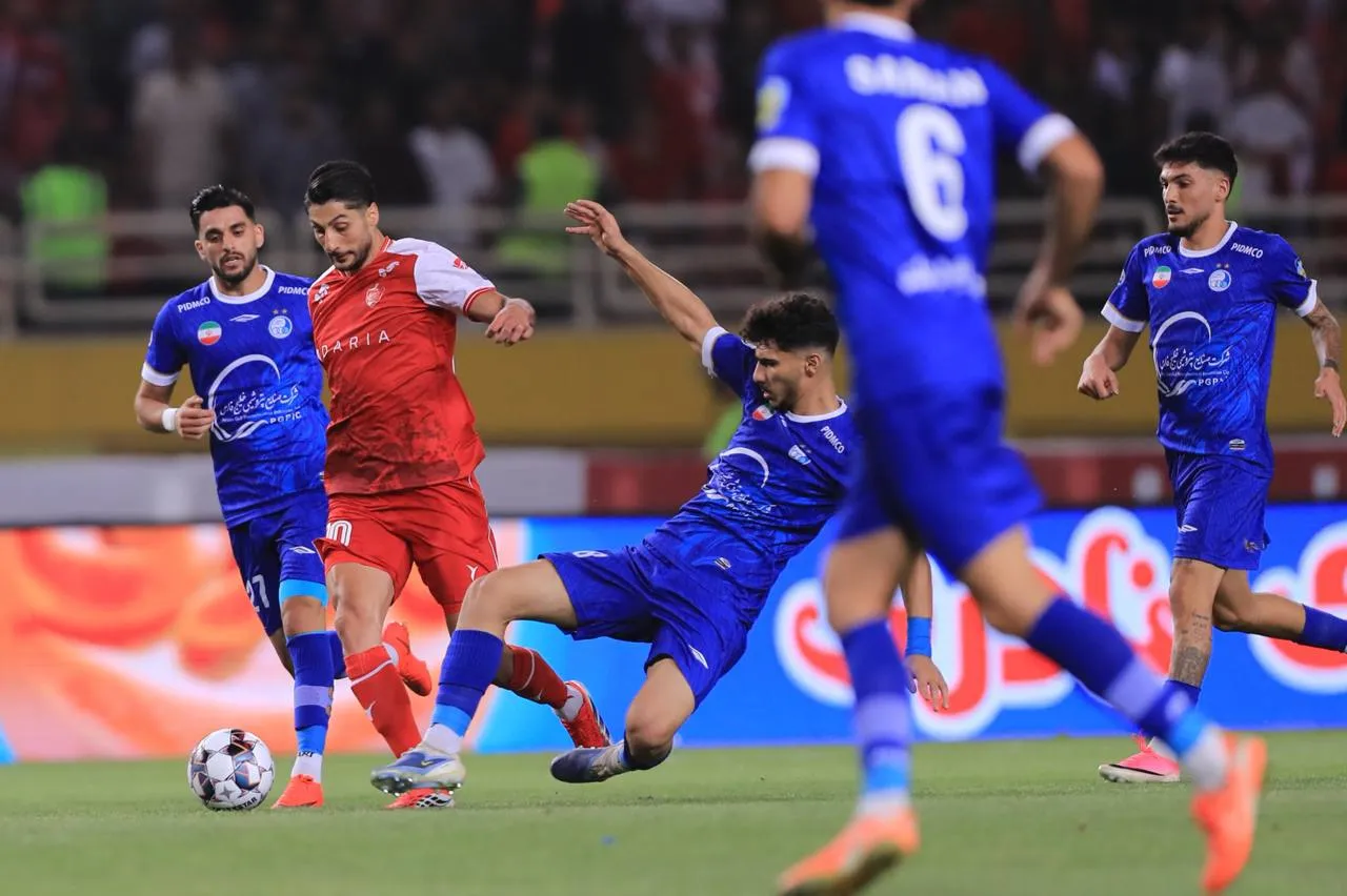استقلال - پرسپولیس؛ یک تساوی پراتفاق در نقش جهان استقلال - پرسپولیس؛ یک تساوی پراتفاق در نقش جهان