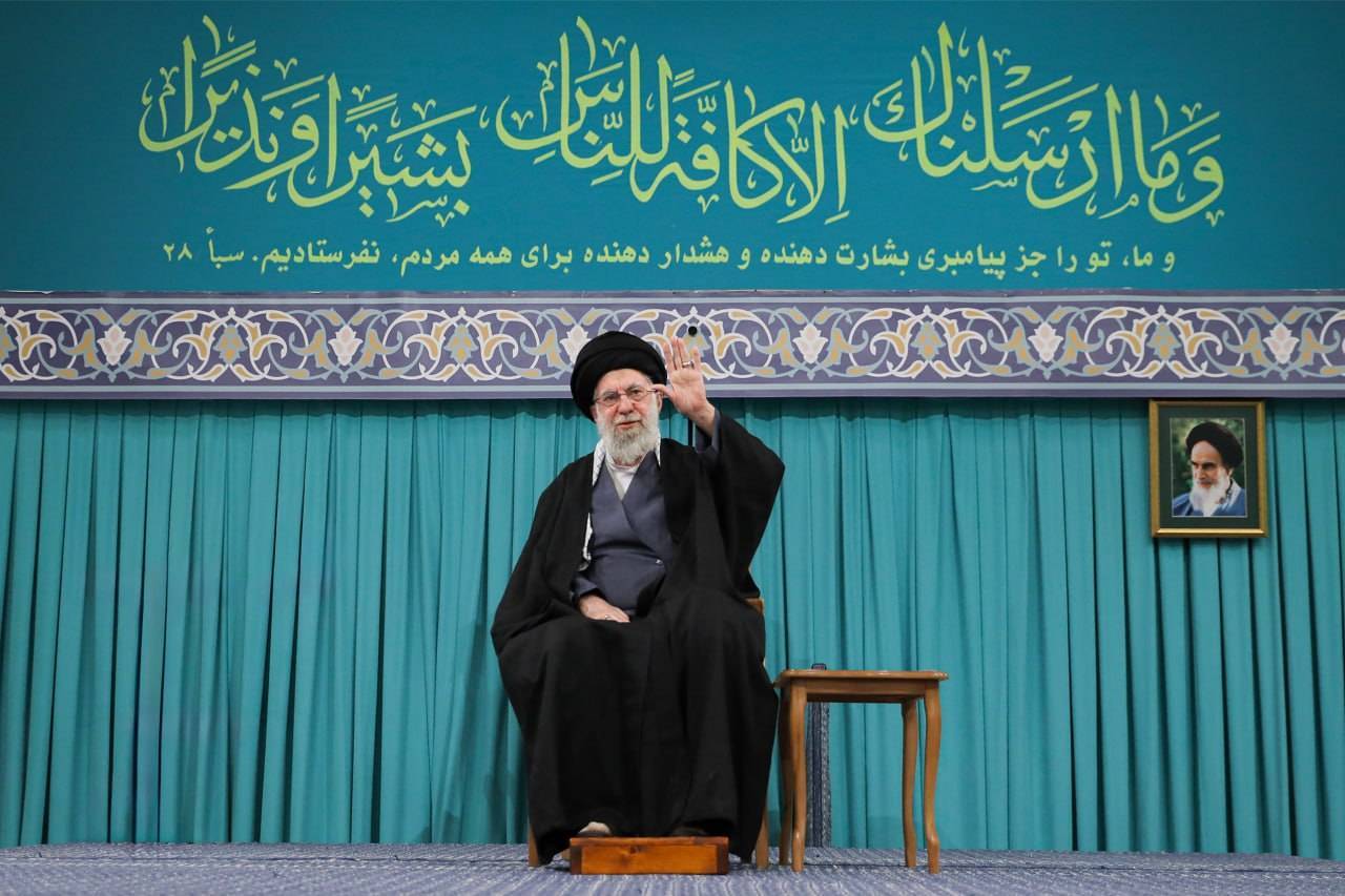 بدرقهای به وسعت یک جهان! بدرقهای به وسعت یک جهان!
