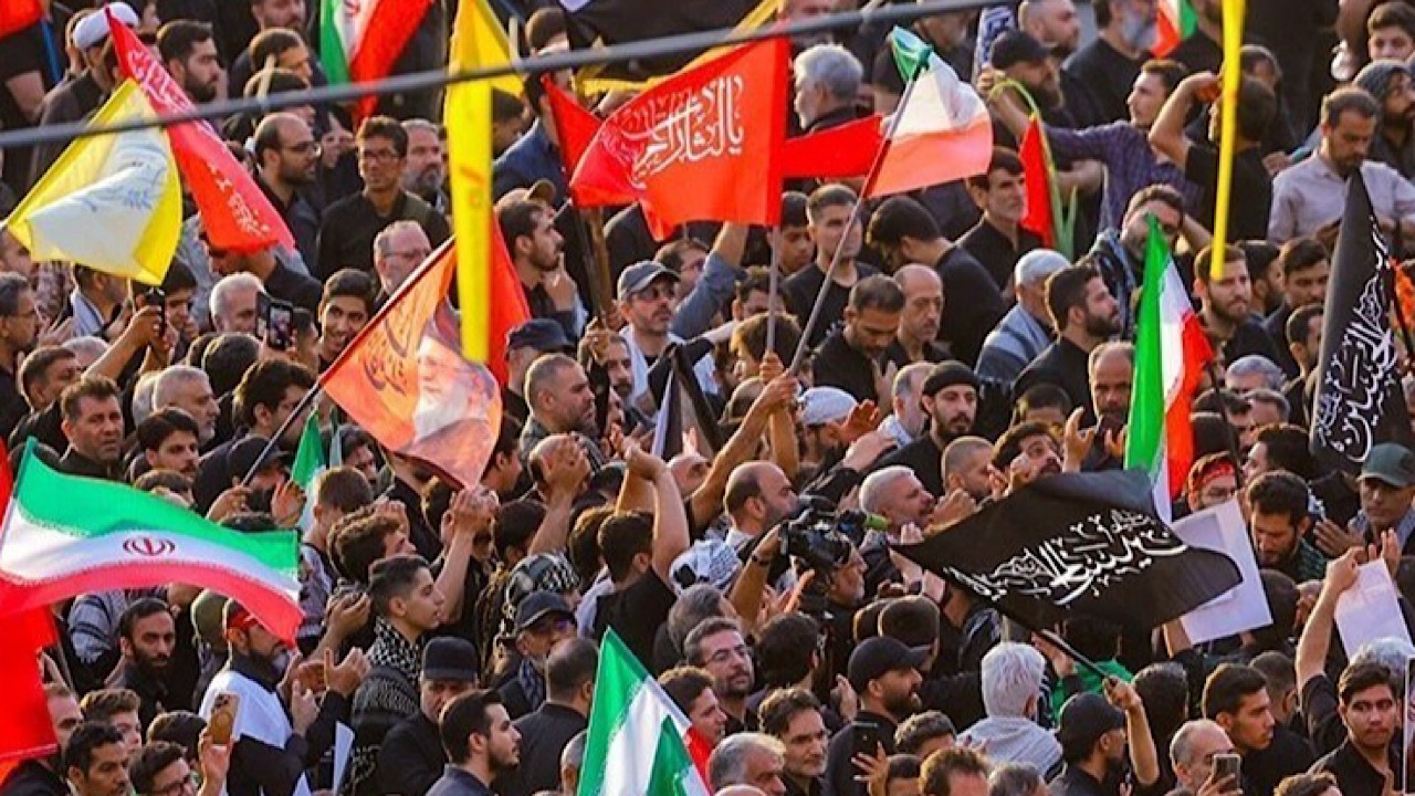 کانال ۱۲ تلویزیون اسرائیل: تشییع کنندگان ایرانی خواهان انتقام هستند
